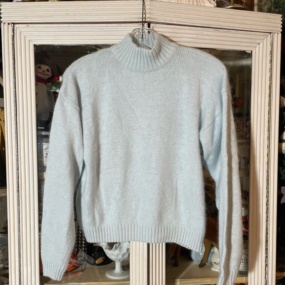 vintage Pickett & Smith soft green cropped Silk Angora sweater women’s L